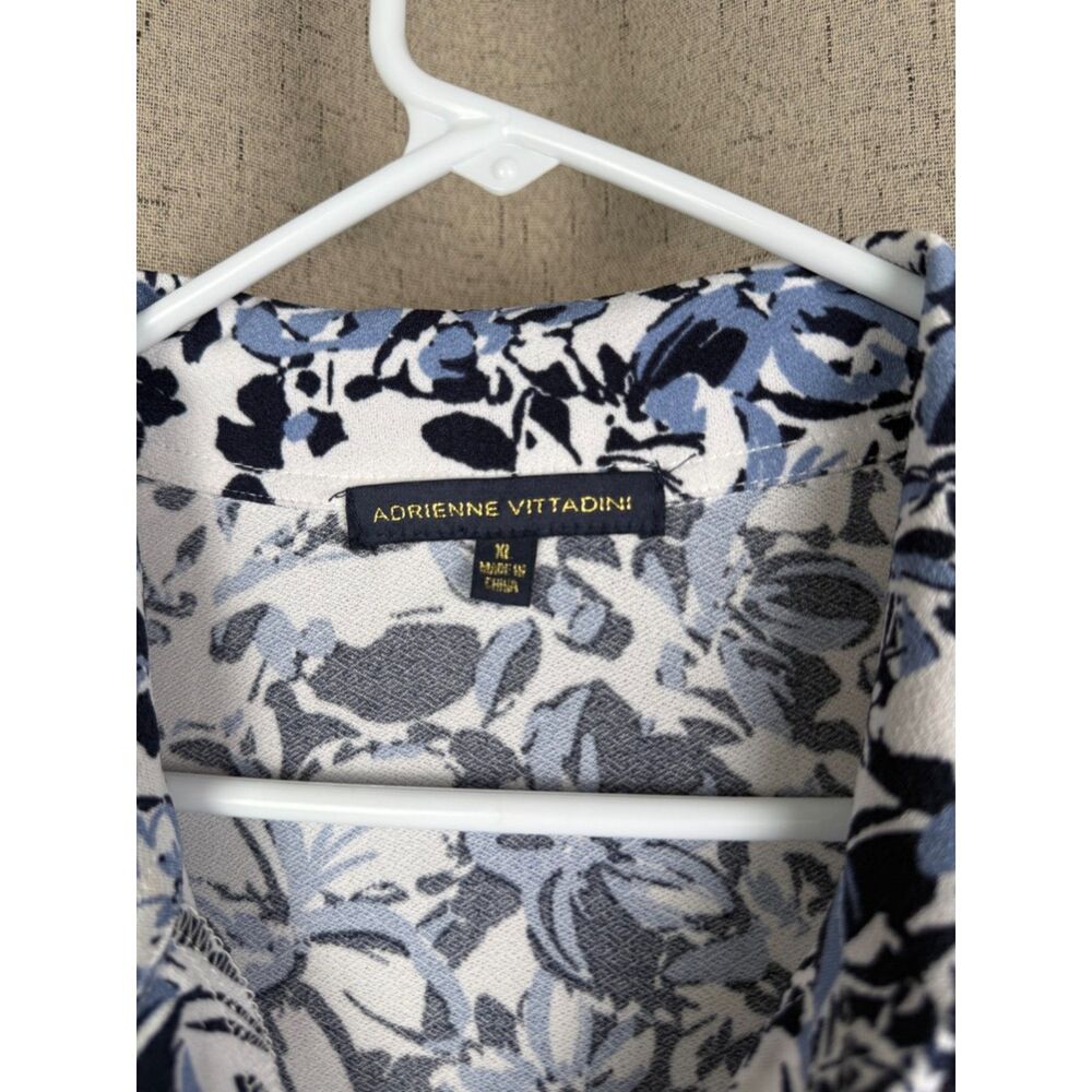 Adrienne Vittadini Floral Lace Sleeve‎ Button-Up Blouse | Blue & White | Size XL - Picture 4 of 4